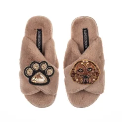 Classic Laines Slippers With Rocco The Chocolate Lab & Paw Brooches -Laines London file 1011