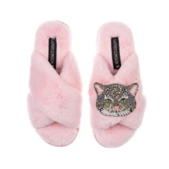 Classic Laines Slippers With Luna Cat Brooch