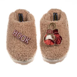 Teddy Closed Toe Slippers With Boxing Brooches