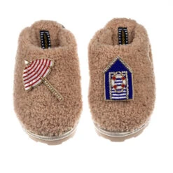 Teddy Closed Toe Slippers With Beach Hut & Parasol Brooches
