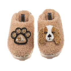 Teddy Closed Toe Slippers With Lady & Paw Brooches