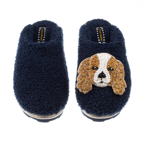 Teddy Closed Toe Slippers With Lady The King Charles Cavalier Brooch 1 Teddy Closed Toe Slippers With Lady The King Charles Cavalier Brooch