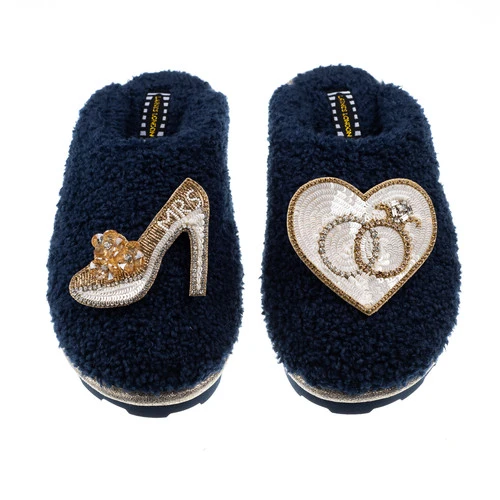 Teddy Closed Toe Slippers With Mrs Heel & Wedding Rings Brooches 2 Teddy Closed Toe Slippers With Mrs Heel & Wedding Rings Brooches - Image 2