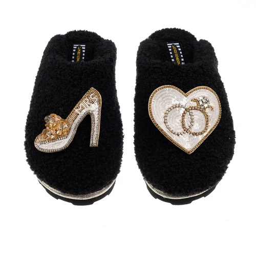 Teddy Closed Toe Slippers With Mrs Heel & Wedding Rings Brooches 3 Teddy Closed Toe Slippers With Mrs Heel & Wedding Rings Brooches - Image 3
