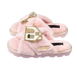 Ultralight Chic Slippers With New Home Brooches